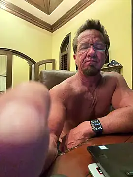Snapshot of sluttydylan chatting on June 2026 11:44:02 AM sluttydylan online show from June 2026 11:44:02 AM