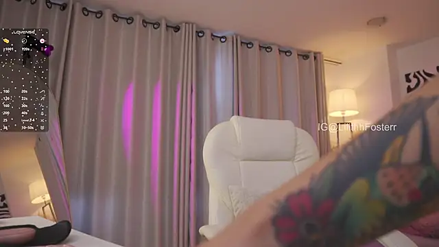 Lilithfosterr online show from February 2026 09:16:01 PM