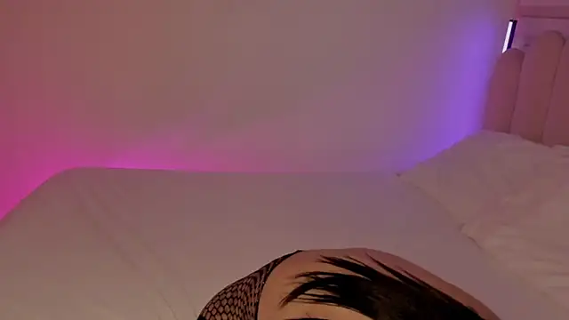 Cataleyasweet 19 online show from October 2025 08:43:01 PM