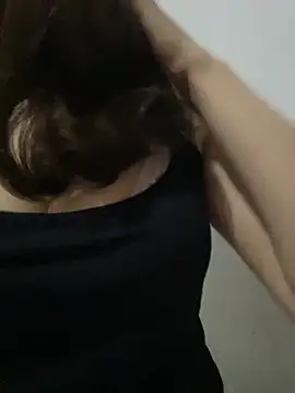 farah-36 online show from November 2025 09:40:01 PM