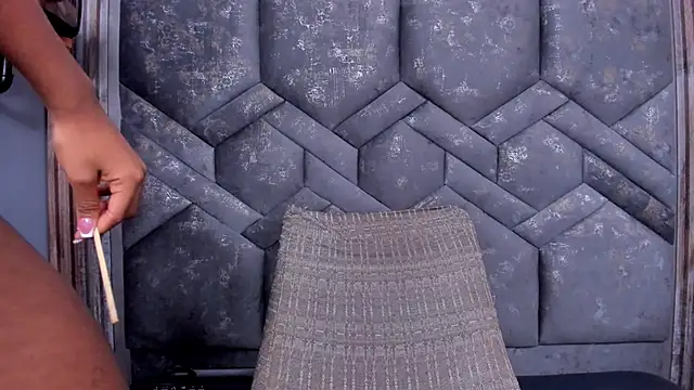 dalilaqueen online show from February 2026 12:13:02 PM