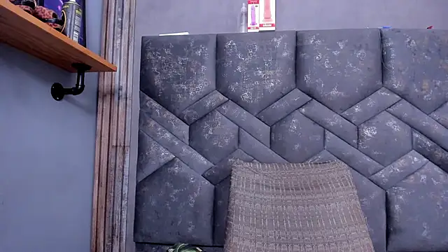 dalilaqueen online show from February 2026 12:16:02 PM