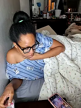 madamsensuale online show from February 2026 05:25:01 AM