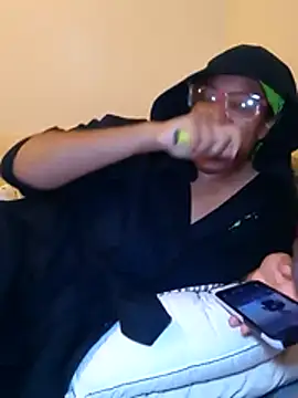 madamsensuale online show from December 2024 11:28:01 PM