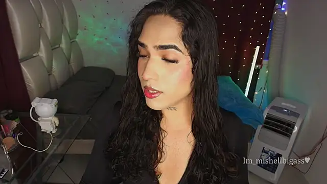 Snapshot of im_mishellbigass chatting on July 2026 01:39:02 AM im mishellbigass online show from July 2026 01:39:02 AM