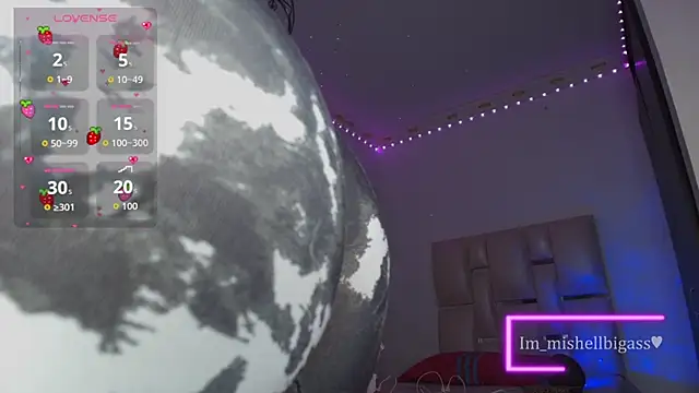 im mishellbigass online show from October 2025 04:28:02 AM