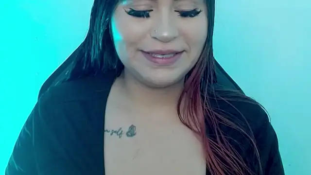 cata  gutierrez  online show from May 2026 06:36:02 PM