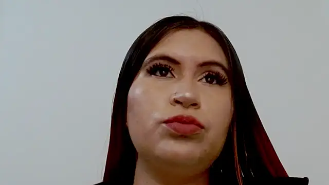 cata  gutierrez  online show from April 2026 03:11:02 AM