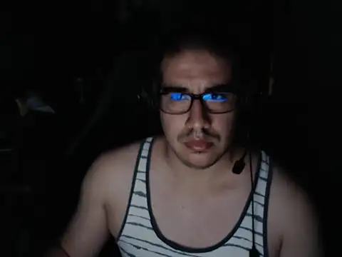 thealfawolf01 online show from March 2026 03:04:01 AM