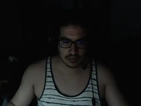 thealfawolf01 online show from March 2026 11:32:01 PM