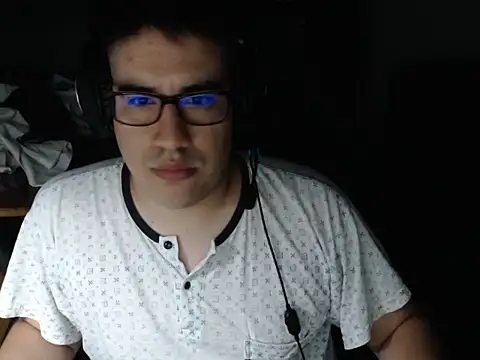 thealfawolf01 online show from March 2025 12:19:01 AM