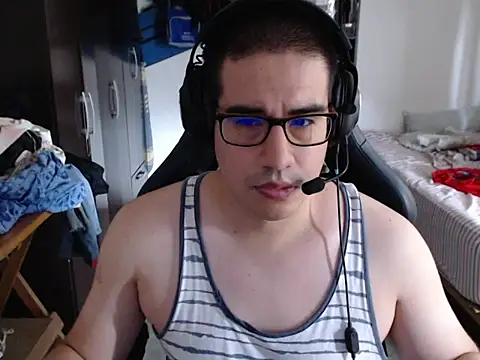 thealfawolf01 online show from February 2026 07:55:02 PM