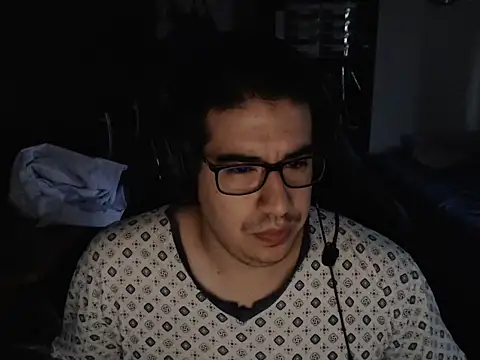 thealfawolf01 online show from March 2026 11:50:02 AM