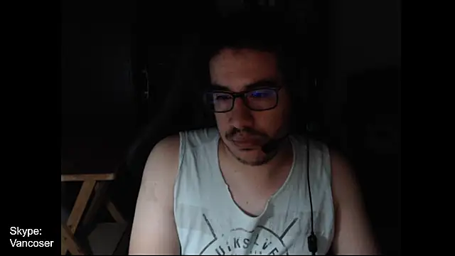 thealfawolf01 online show from February 2025 05:53:01 AM