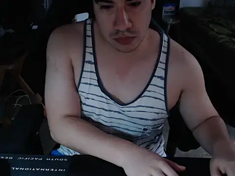 thealfawolf01 online show from April 2026 12:54:01 PM