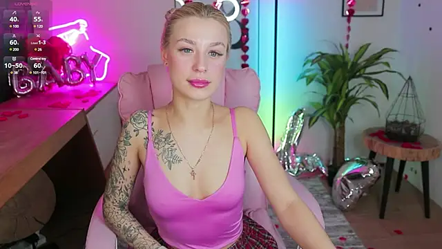 Crystal Barbie online show from February 2025 07:54:01 PM