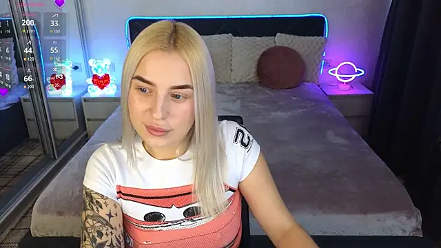 Crystal Barbie online show from March 2026 12:43:01 PM