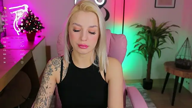 Crystal Barbie online show from January 2025 07:43:01 PM