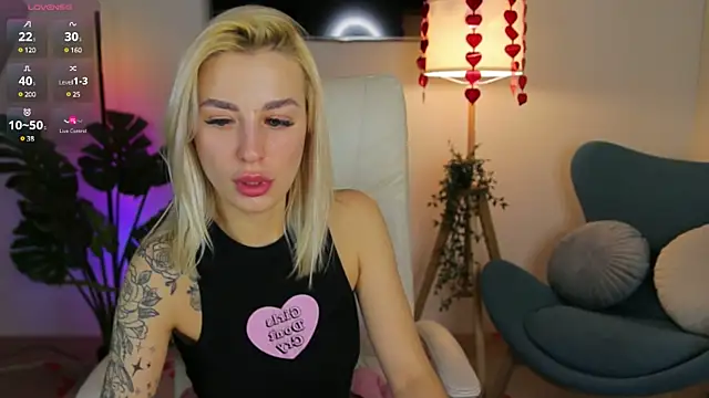 Crystal Barbie online show from February 2025 07:27:02 PM