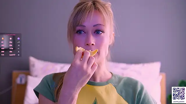 Snapshot of PannaDakota chatting on February 2026 09:42:02 AM PannaDakota online show from February 2026 09:42:02 AM