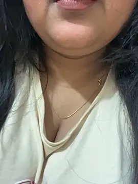 smile pretty online show from March 2026 02:39:02 AM