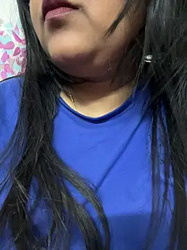 smile pretty online show from January 2026 07:43:02 PM