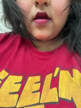 smile pretty online show from January 2026 04:47:02 PM