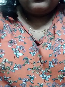 smile pretty online show from February 2025 05:58:01 AM