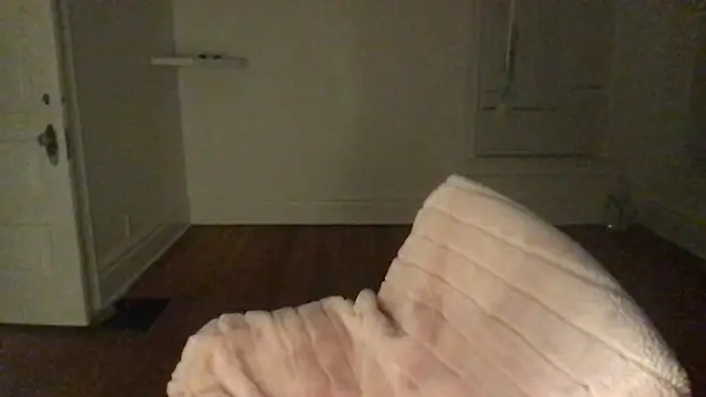 loveofbea online show from February 2026 12:07:01 PM