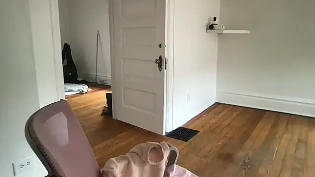 loveofbea online show from March 2026 07:21:01 PM