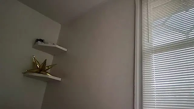 loveofbea online show from March 2026 06:42:01 PM