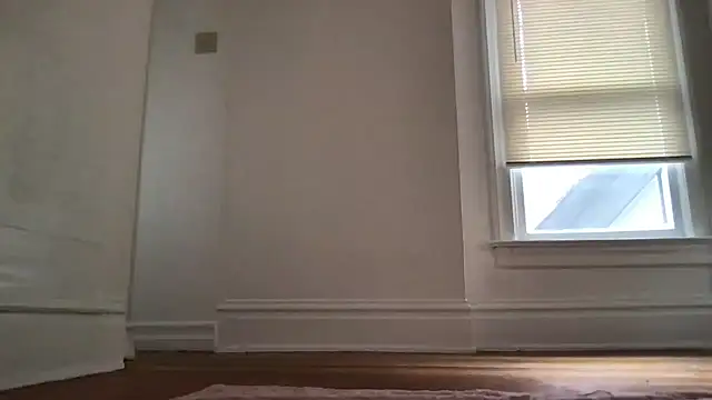 loveofbea online show from April 2026 12:04:01 AM