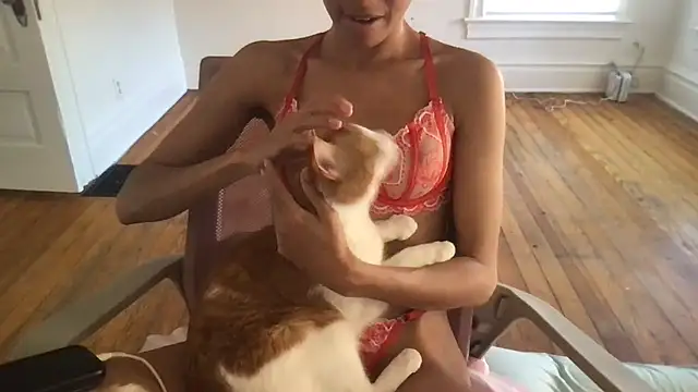 loveofbea online show from March 2026 10:06:01 PM