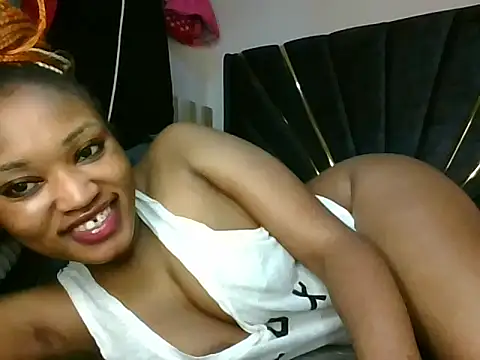 Snapshot of cutenipples chatting on May 2026 02:02:01 PM cutenipples online show from May 2026 02:02:01 PM
