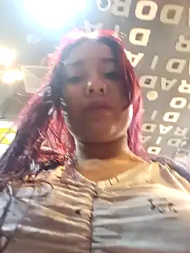 Snapshot of Blushing_Katy chatting on December 2024 11:52:01 PM Blushing Katy online show from December 2024 11:52:01 PM