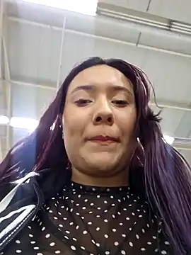 Snapshot of Blushing_Katy chatting on January 2025 11:24:01 PM Blushing Katy online show from January 2025 11:24:01 PM