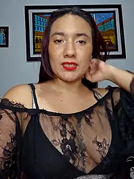 Snapshot of Blushing_Katy chatting on February 2025 06:33:02 PM Blushing Katy online show from February 2025 06:33:02 PM