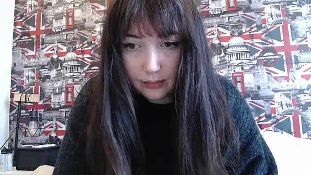 Lynylou online show from February 2026 04:51:02 PM