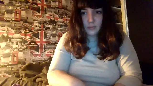 Lynylou online show from September 2025 09:45:02 AM