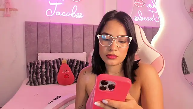 jacobss gh online show from November 2025 09:09:02 PM