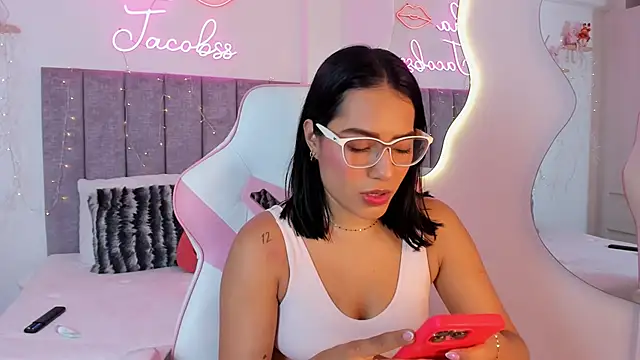 jacobss gh online show from November 2025 09:15:02 PM