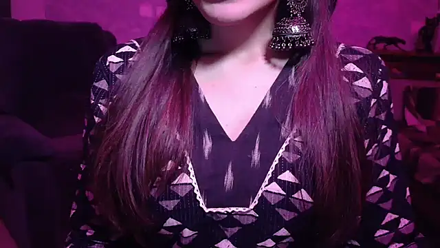 Snapshot of MidnightFlame chatting on October 2025 06:00:01 PM MidnightFlame online show from October 2025 06:00:01 PM