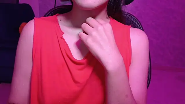 Snapshot of MidnightFlame chatting on September 2025 07:52:02 AM MidnightFlame online show from September 2025 07:52:02 AM