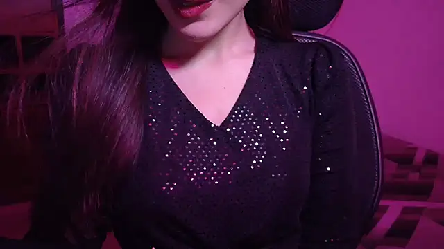 Snapshot of MidnightFlame chatting on October 2025 01:23:01 PM MidnightFlame online show from October 2025 01:23:01 PM