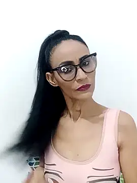 Snapshot of BarbaraMature chatting on December 2025 05:00:01 PM BarbaraMature online show from December 2025 05:00:01 PM