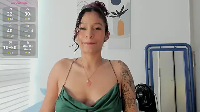 SeleneClark online show from March 2026 10:22:01 PM