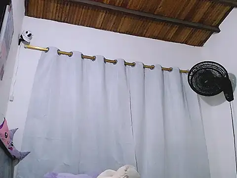 tifany19  online show from November 2025 01:26:01 AM