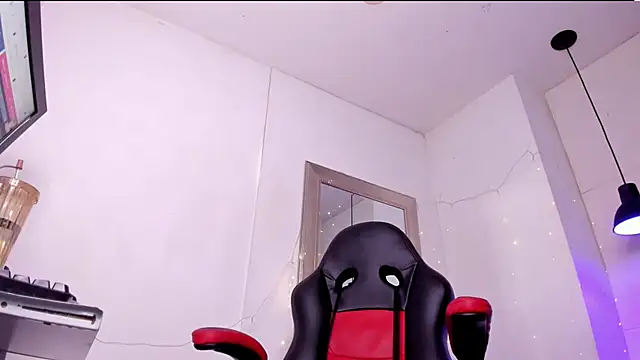 Snapshot of angel_hardy_dl chatting on November 2025 12:19:02 PM angel hardy dl online show from November 2025 12:19:02 PM