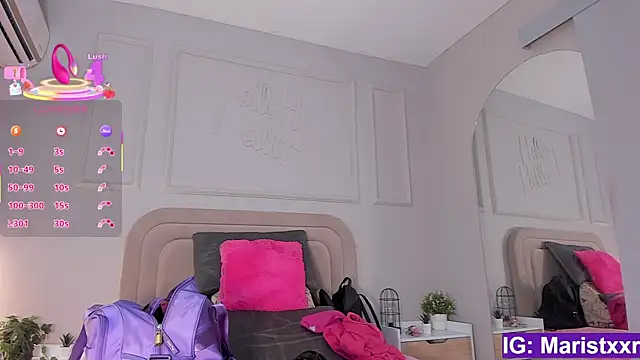 Maristxxr online show from November 2025 07:39:01 PM