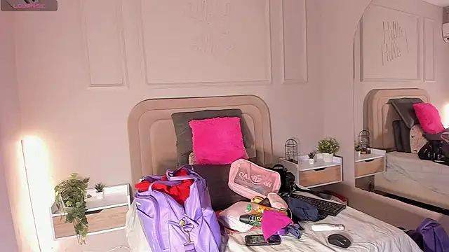 Maristxxr online show from October 2025 08:43:02 PM